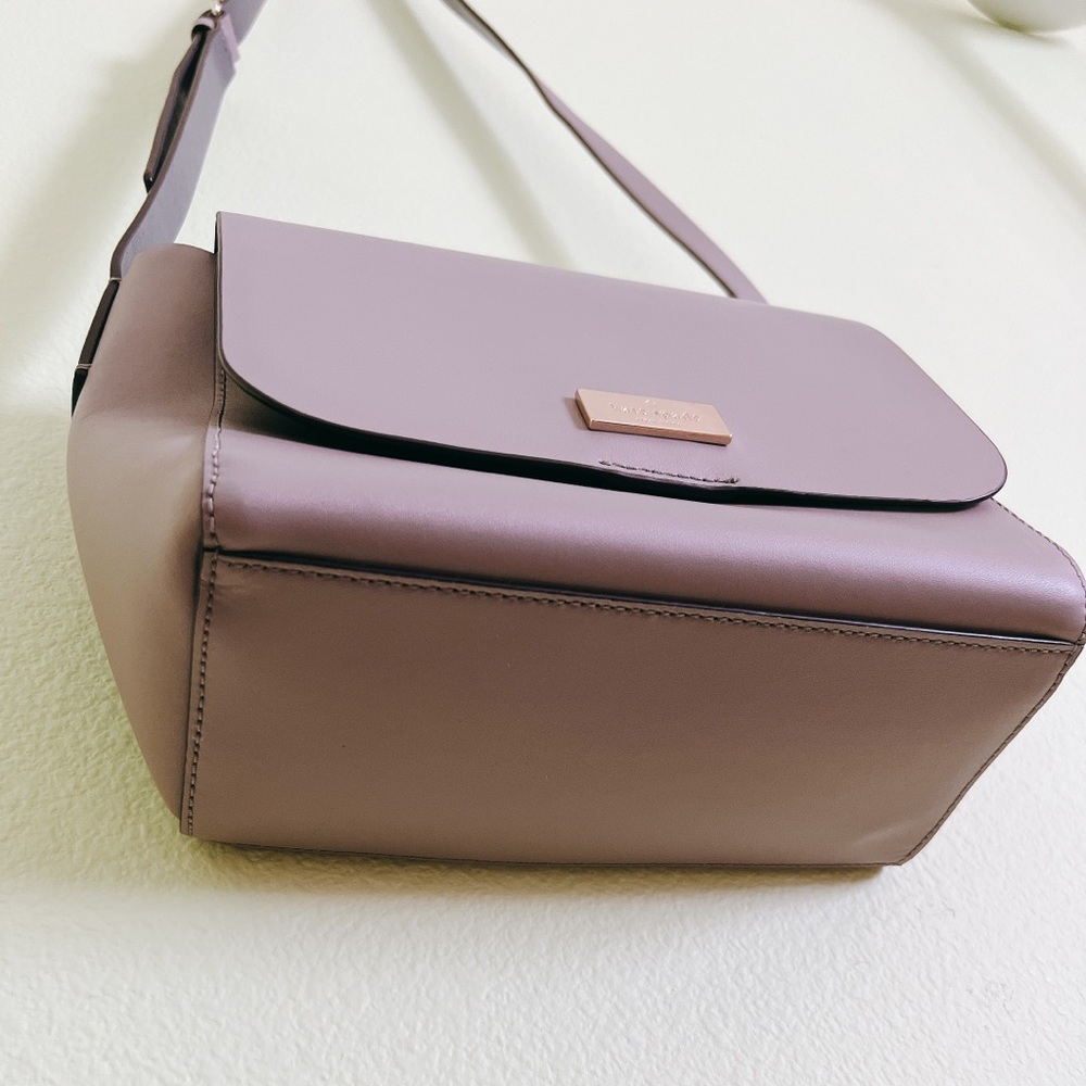 ✨kate spade✨ Grey Crossbody Bag